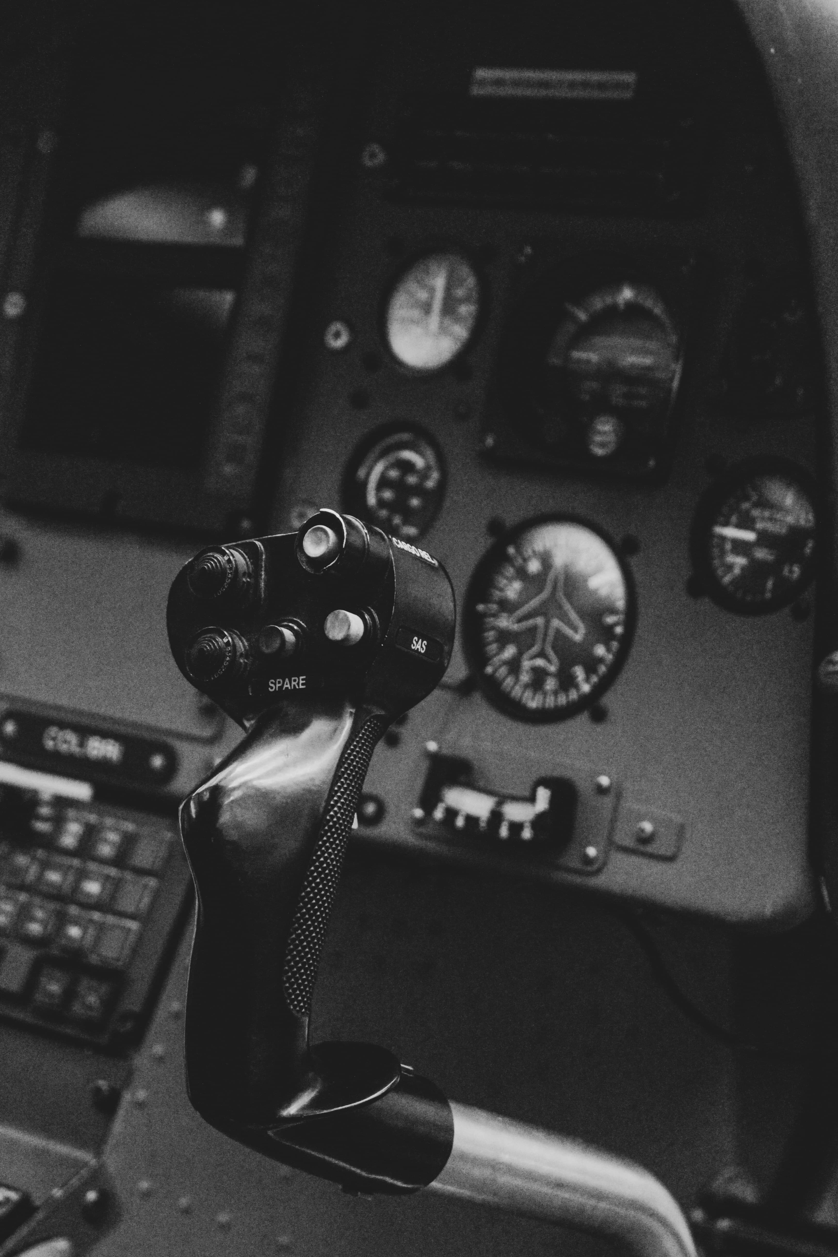 Aviation photo illustrating: What Happens During a Go-Around and Why It's Safe