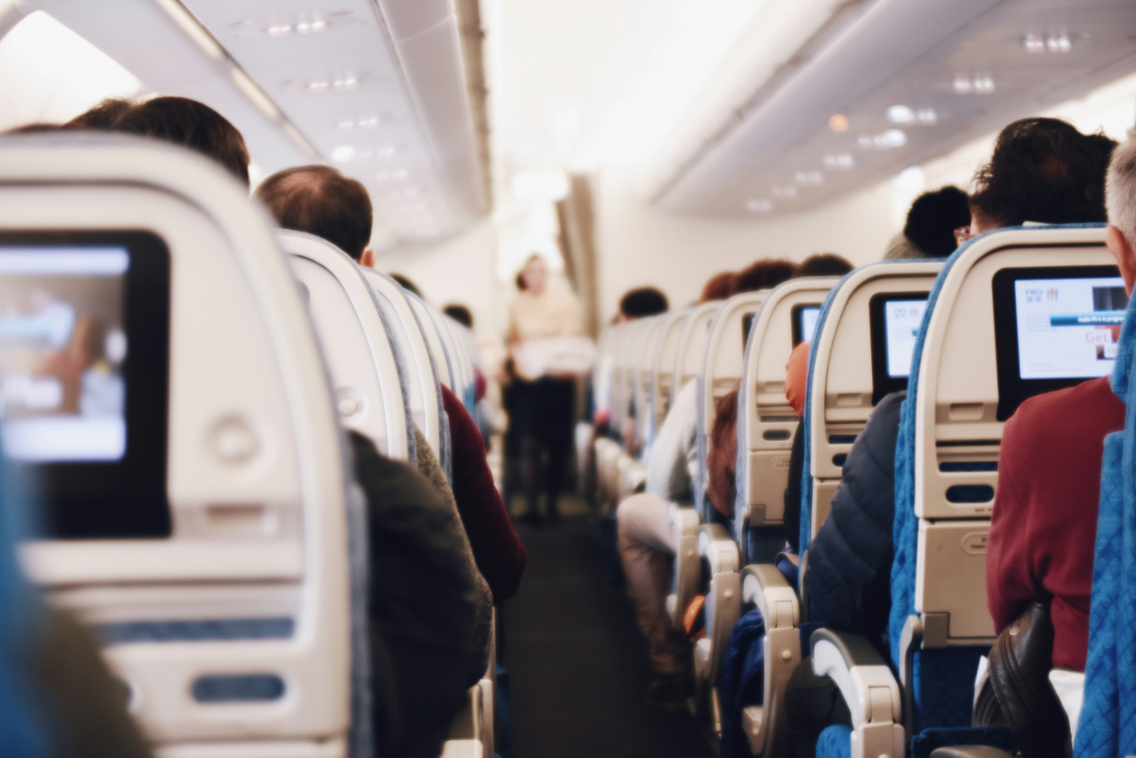 Aviation photo illustrating: Why Airplane Windows Are Round